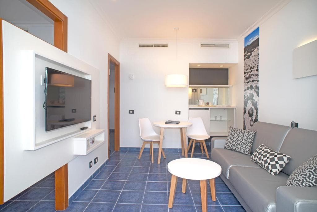 Mirador Papagayo by LIVVO - 60