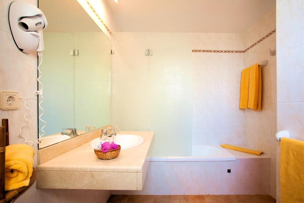 SBH Royal Monica - 45