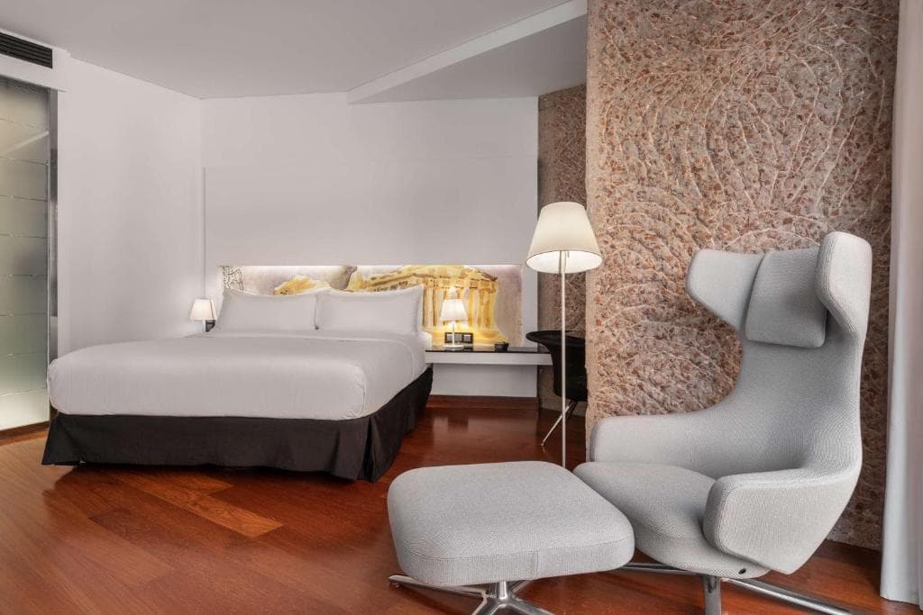 Hilton Madrid Airport - 13