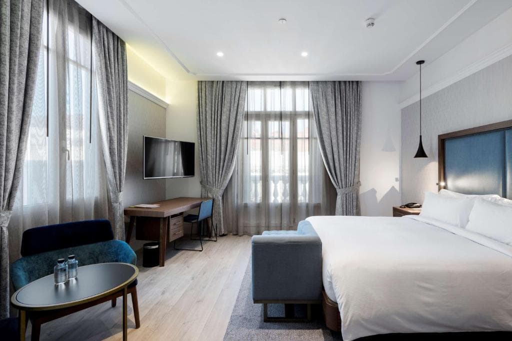 DoubleTree by Hilton Madrid - Prado - 2