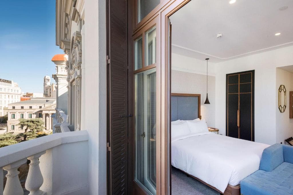 DoubleTree by Hilton Madrid - Prado - 12
