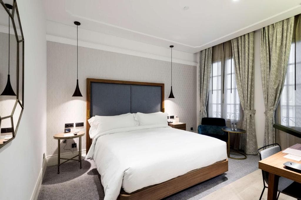 DoubleTree by Hilton Madrid - Prado - 15