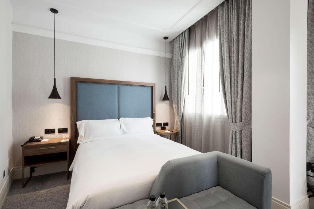 DoubleTree by Hilton Madrid - Prado - 19