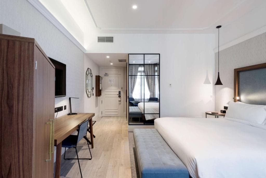 DoubleTree by Hilton Madrid - Prado - 23