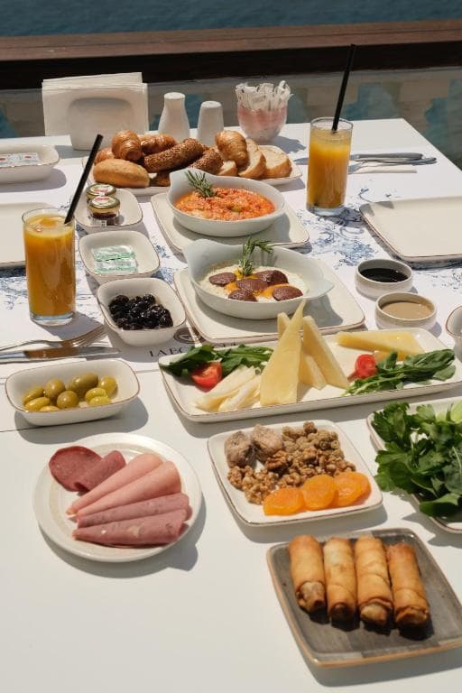 La Boutique Hotel & Suites - 15