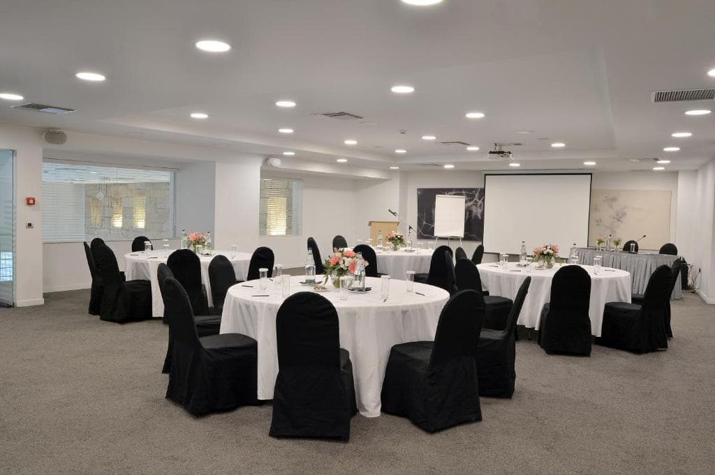 Athenaeum Grand Hotel - 36