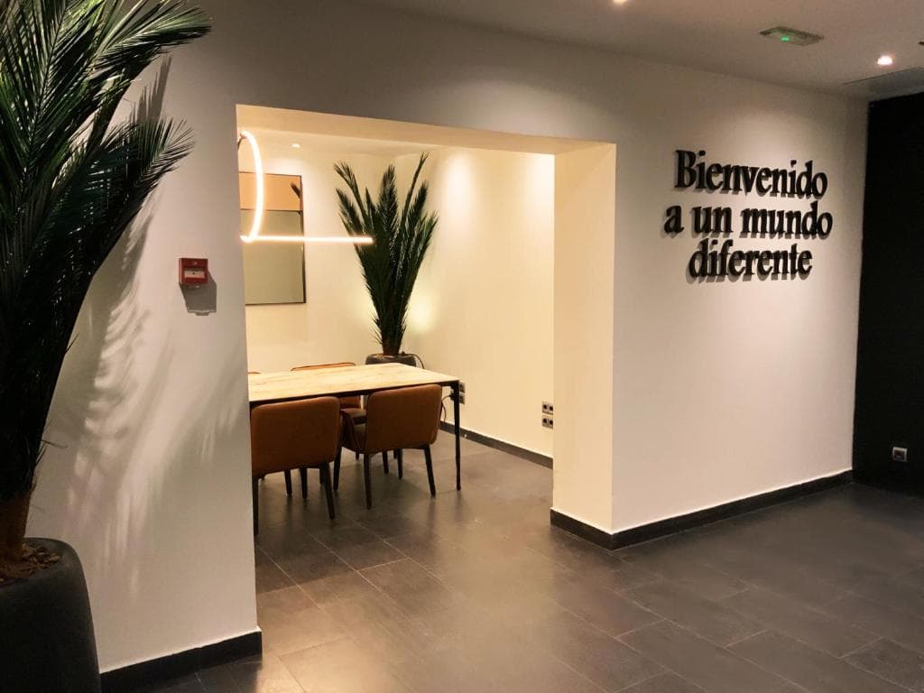 Hotel Ilunion Almirante - 14