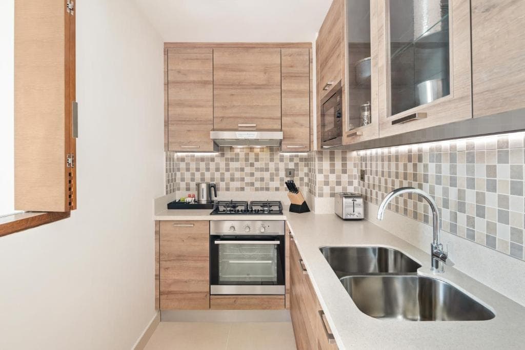 Staybridge Suites Dubai Al-Maktoum Airport, an IHG Hotel - 14