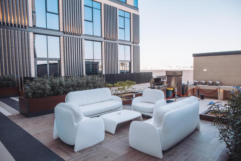 Staybridge Suites Dubai Al-Maktoum Airport, an IHG Hotel - 27