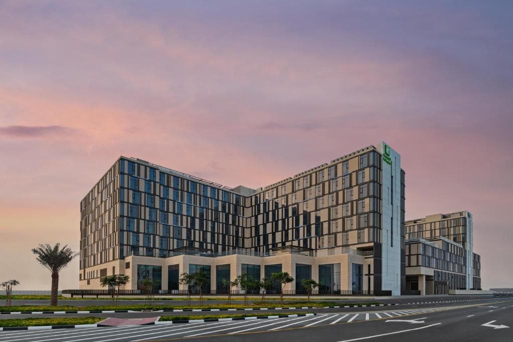 Staybridge Suites Dubai Al-Maktoum Airport, an IHG Hotel - 36