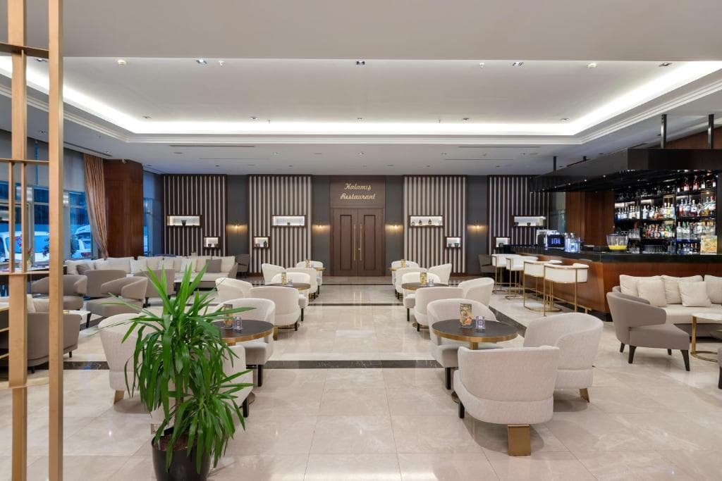 Miracle Istanbul Asia Airport Hotel & Spa - 2