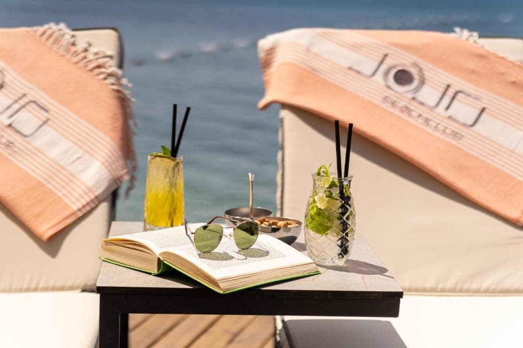 Unique Life Style Hotel - 12