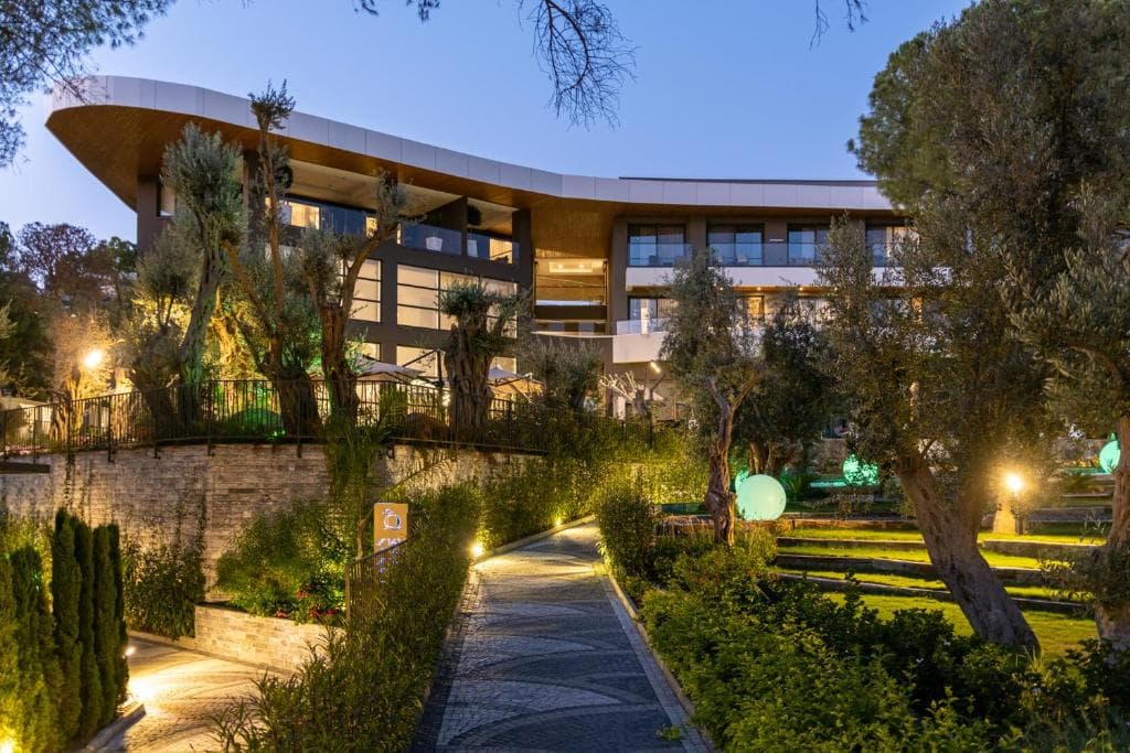 Unique Life Style Hotel - 22