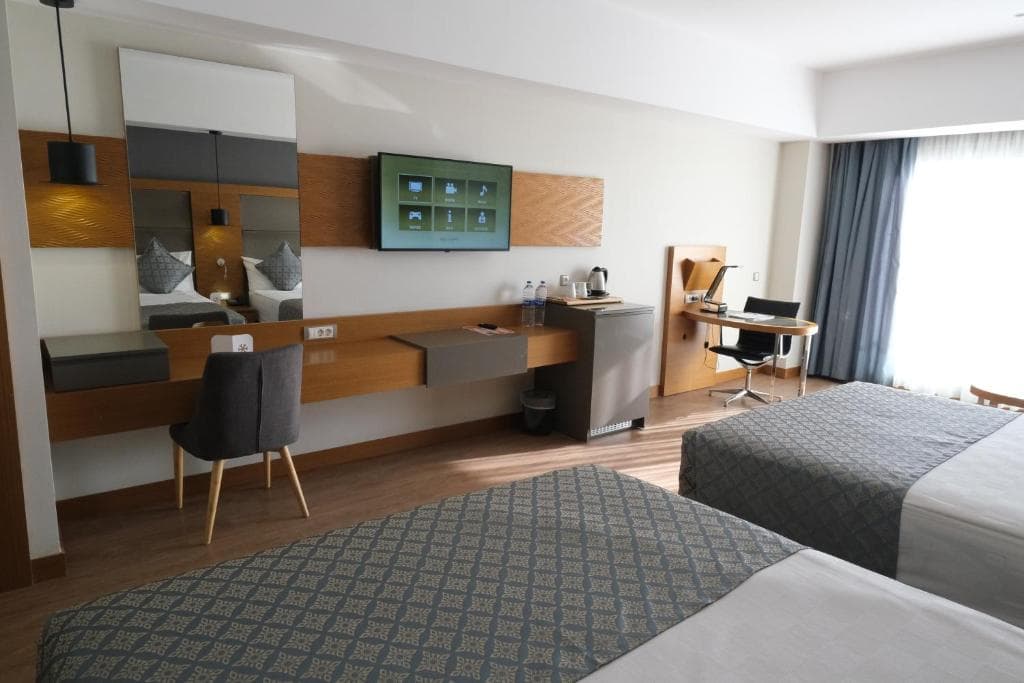 Liberty Kusadasi Hotel - 17