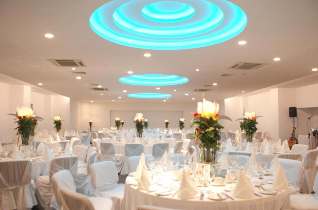 Sunrise Beach Hotel - 23