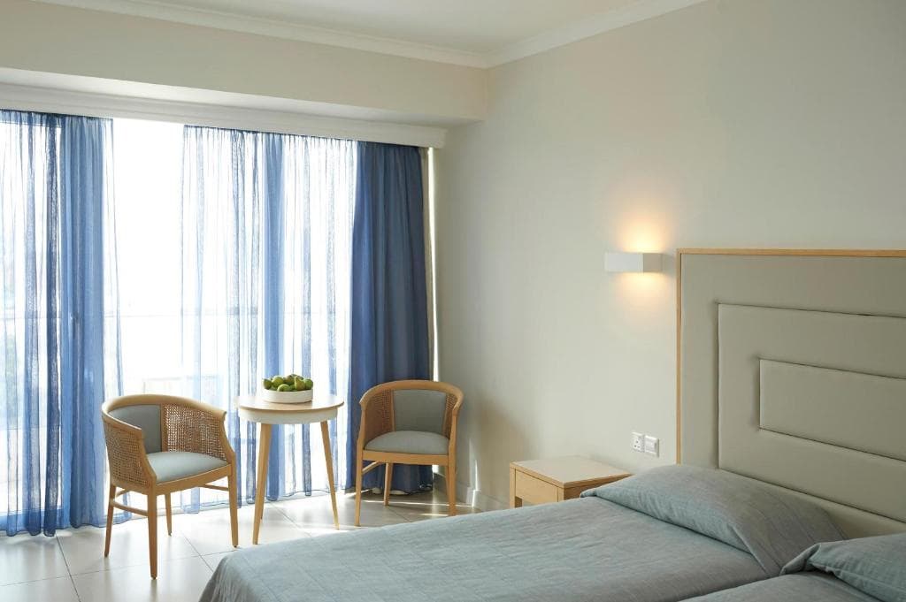 Sunrise Beach Hotel - 24