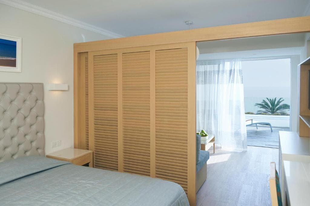 Sunrise Beach Hotel - 33