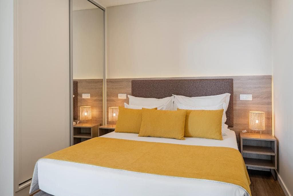 Monumental Plaza by Petit Hotels - 15