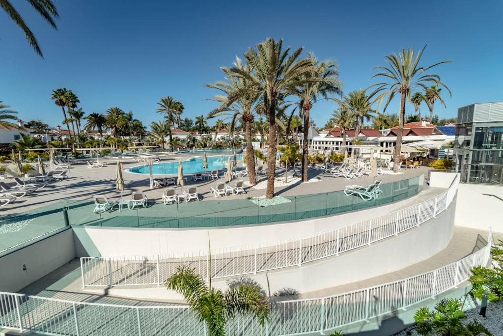 Hotel LIVVO Dunagolf Suites - 35