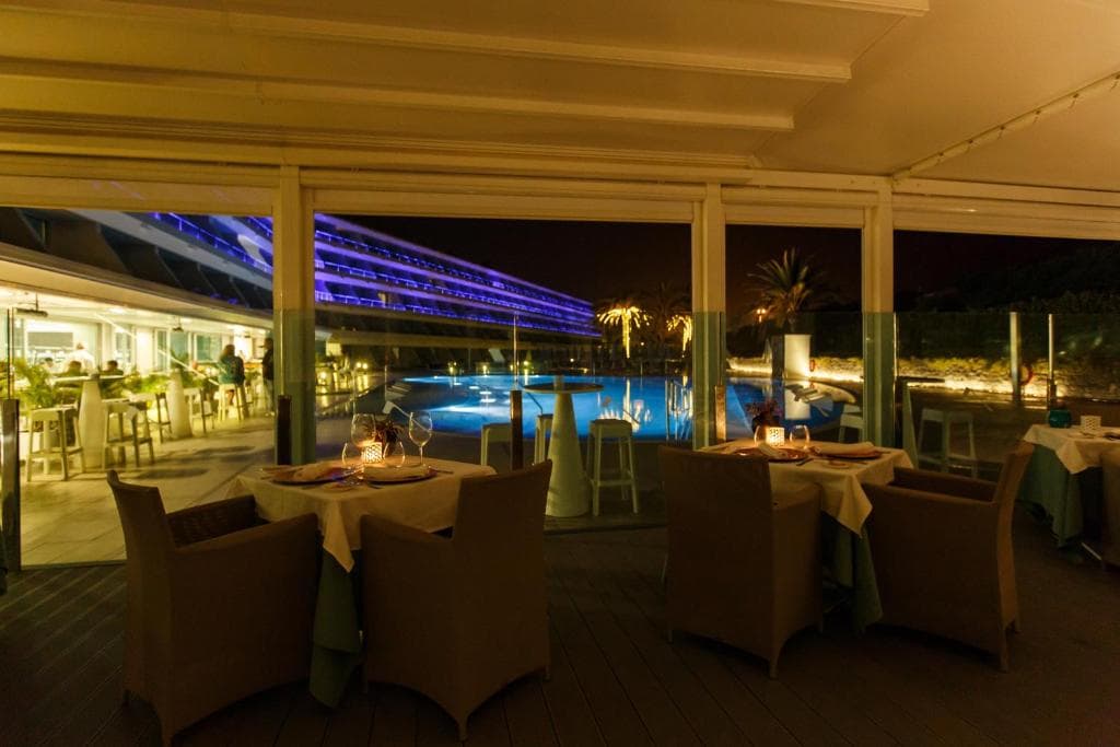 Santa Monica Suites Hotel - 9