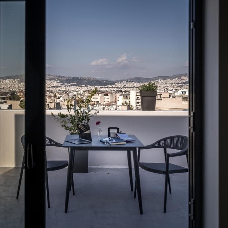 The Urban Nest Athens - Suites & Apartments - 14