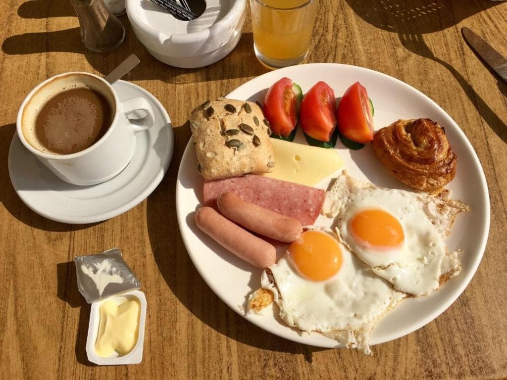 Petrosana Hotel Apartments - 9