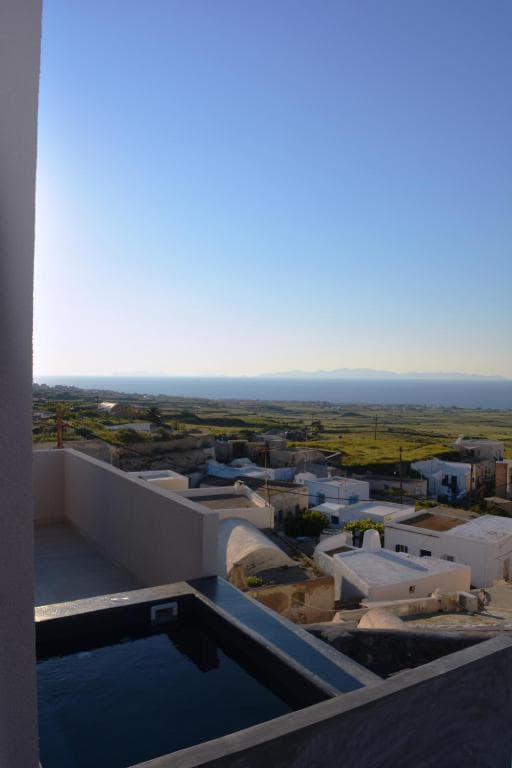 Elysian Santorini - 44