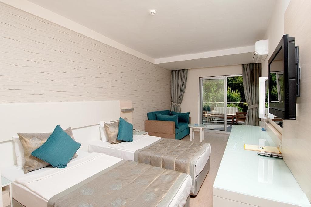 Grand Okan Hotel - 4