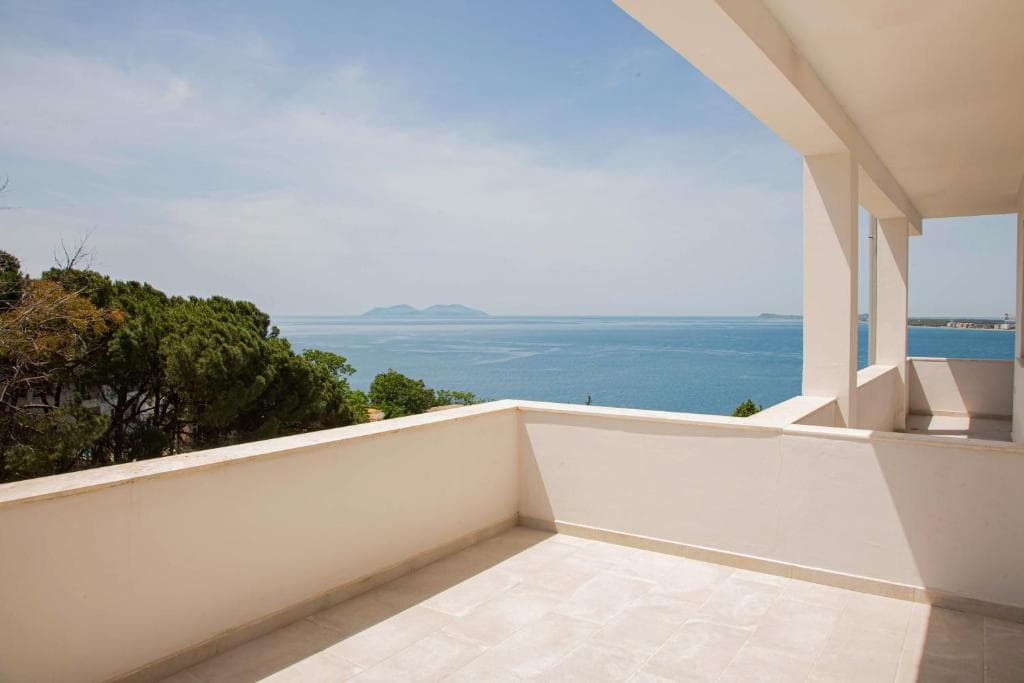 Hotel & Spa Aerial - 17