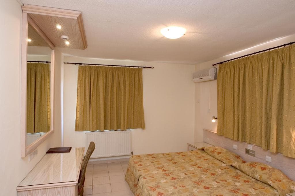 Senator Hotel Apartments - Adults Only - 25