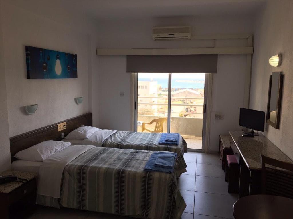 Sunflower Hotel Apartments - 9