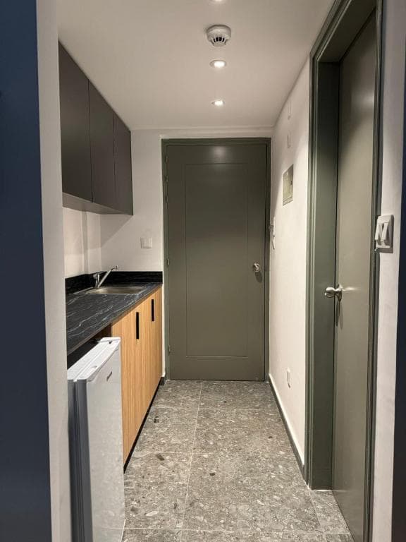 Sunflower Hotel Apartments - 36