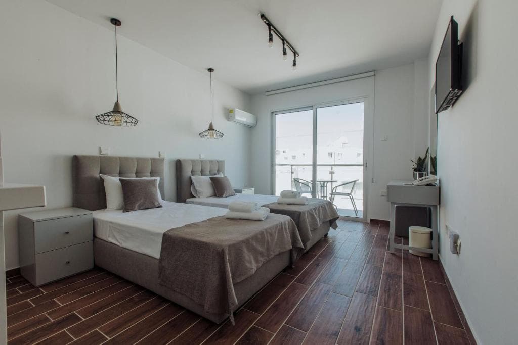 River View Boutique Apts - 8