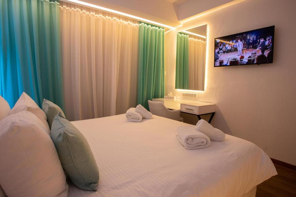 Hotel Napa Suites (Adults Only) - 35