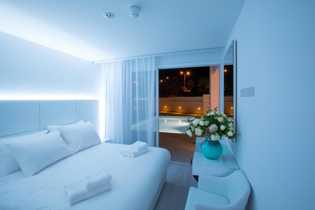 Hotel Napa Suites (Adults Only) - 45