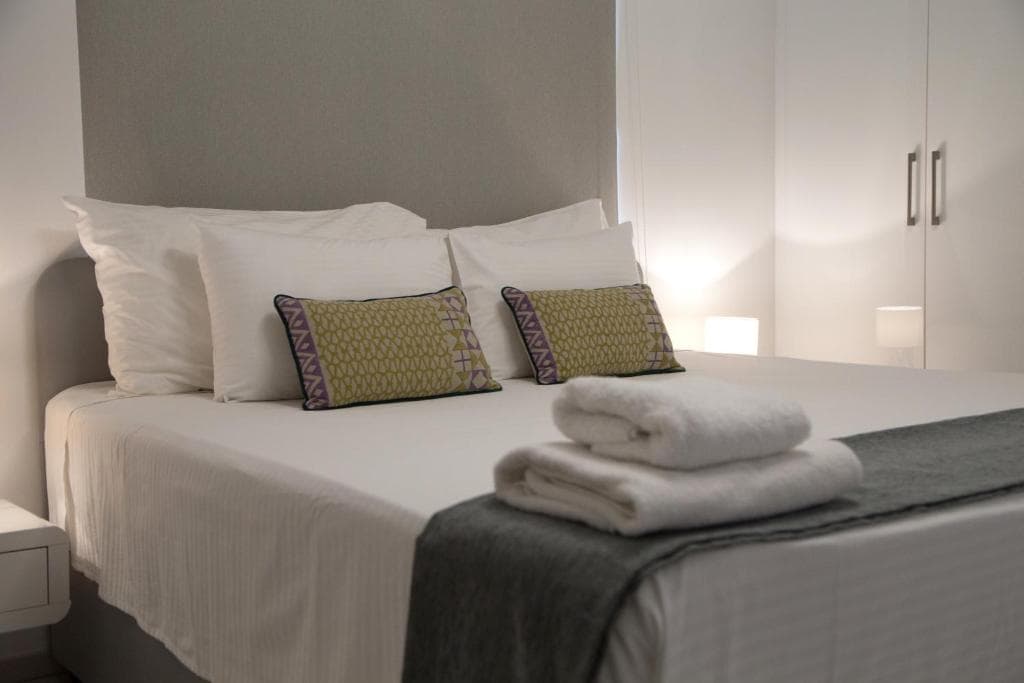 Corina Suites and Apartments - 11