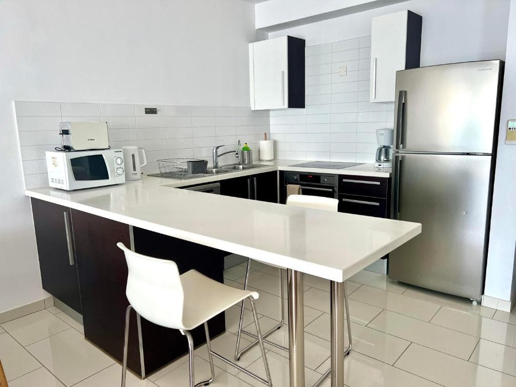 Eden Beach Apartments - 12