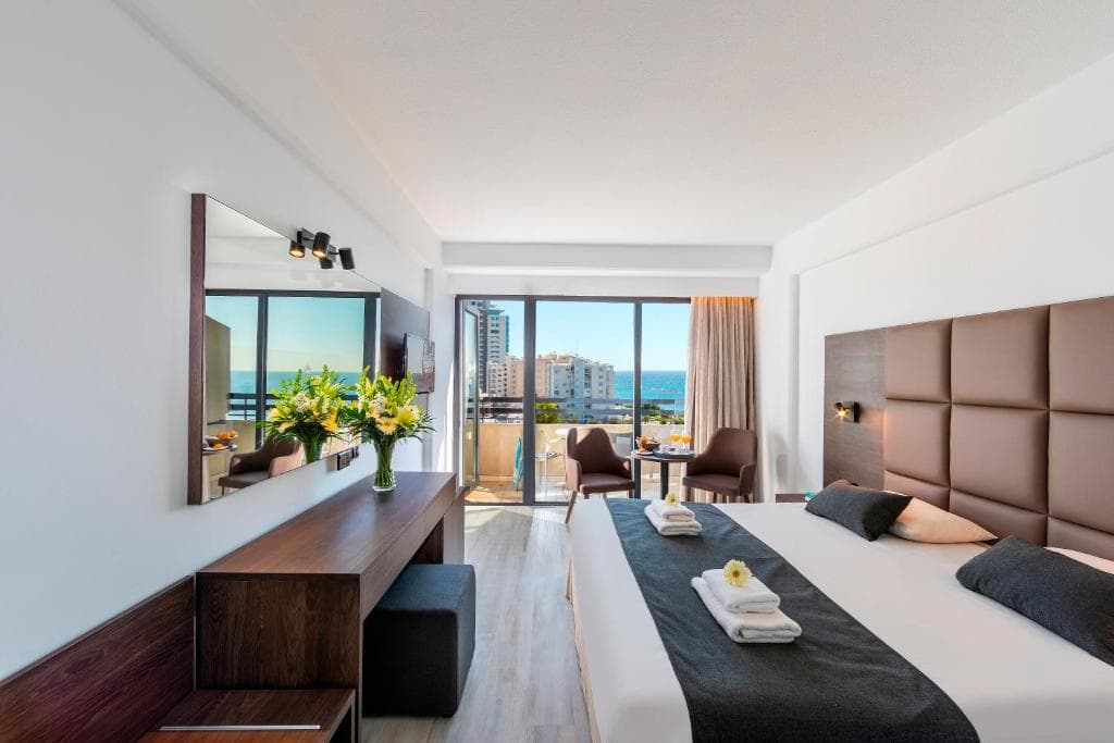 Kapetanios Odyssia Hotel - 2