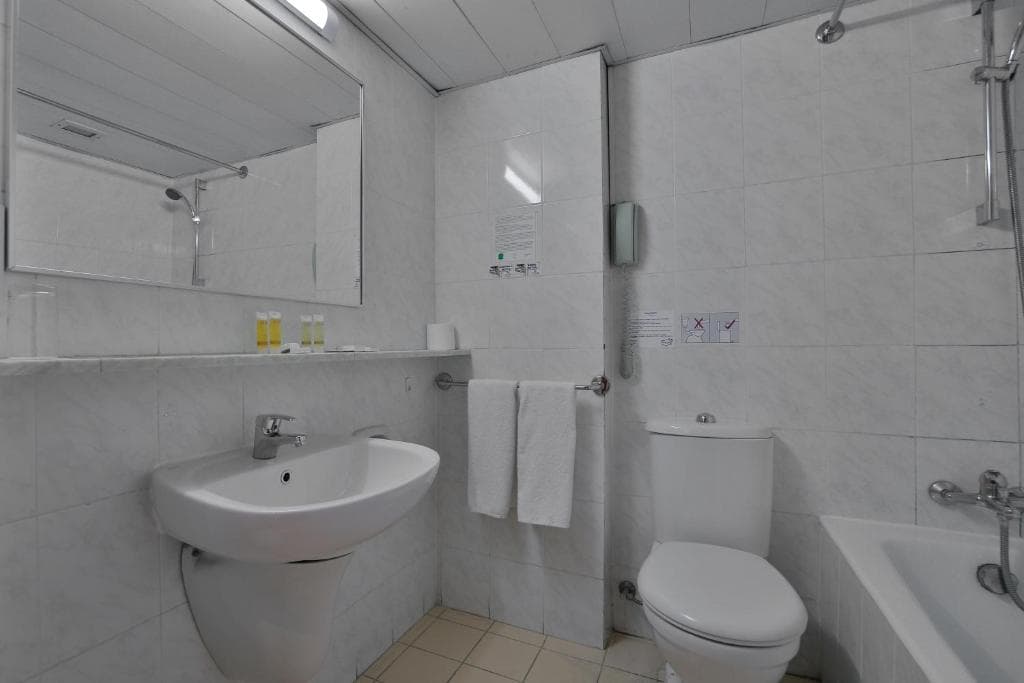 Kapetanios Odyssia Hotel - 29