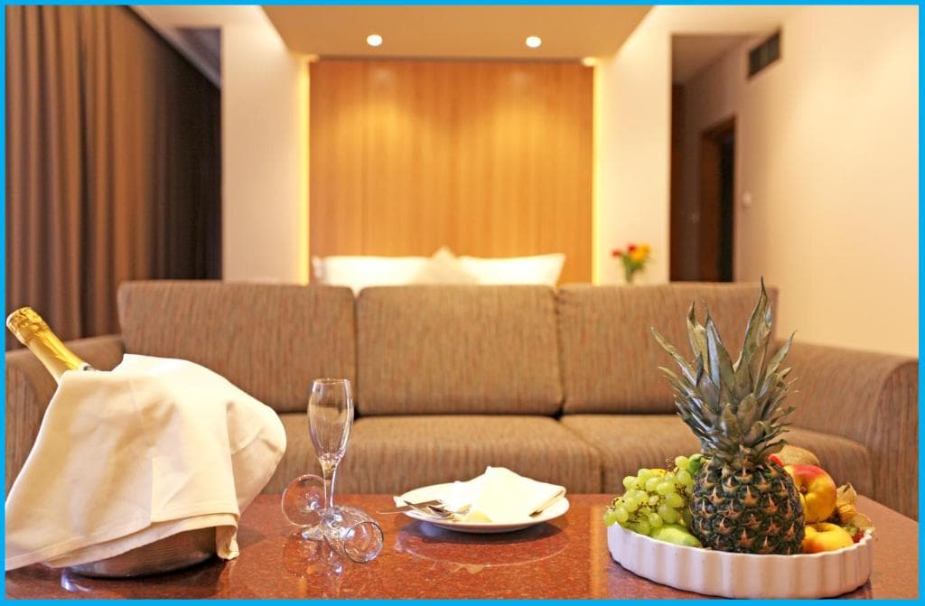 Poseidonia Beach Hotel - 25