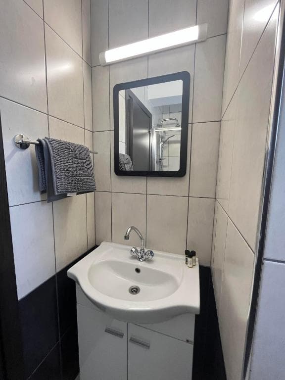 Polyxeni Hotel Apartments - 14