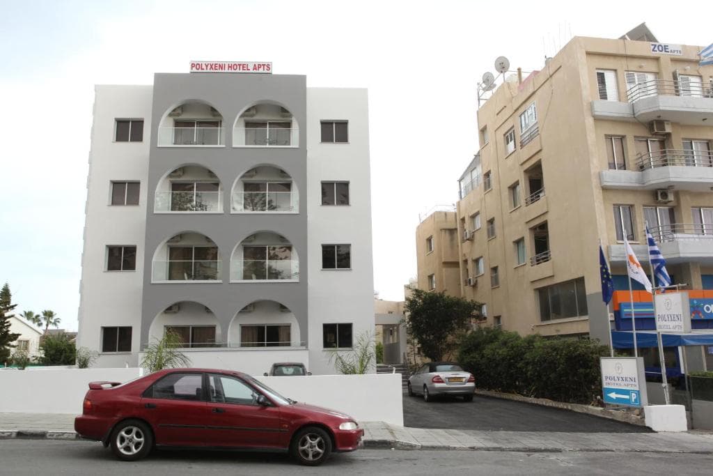 Polyxeni Hotel Apartments - 19