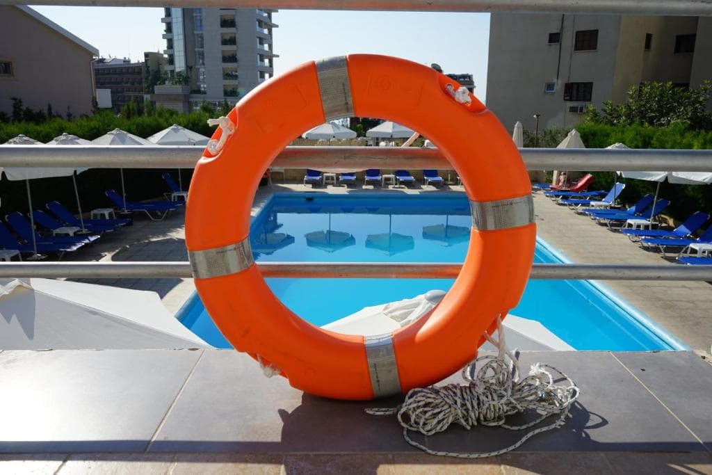 Polyxeni Hotel Apartments - 25