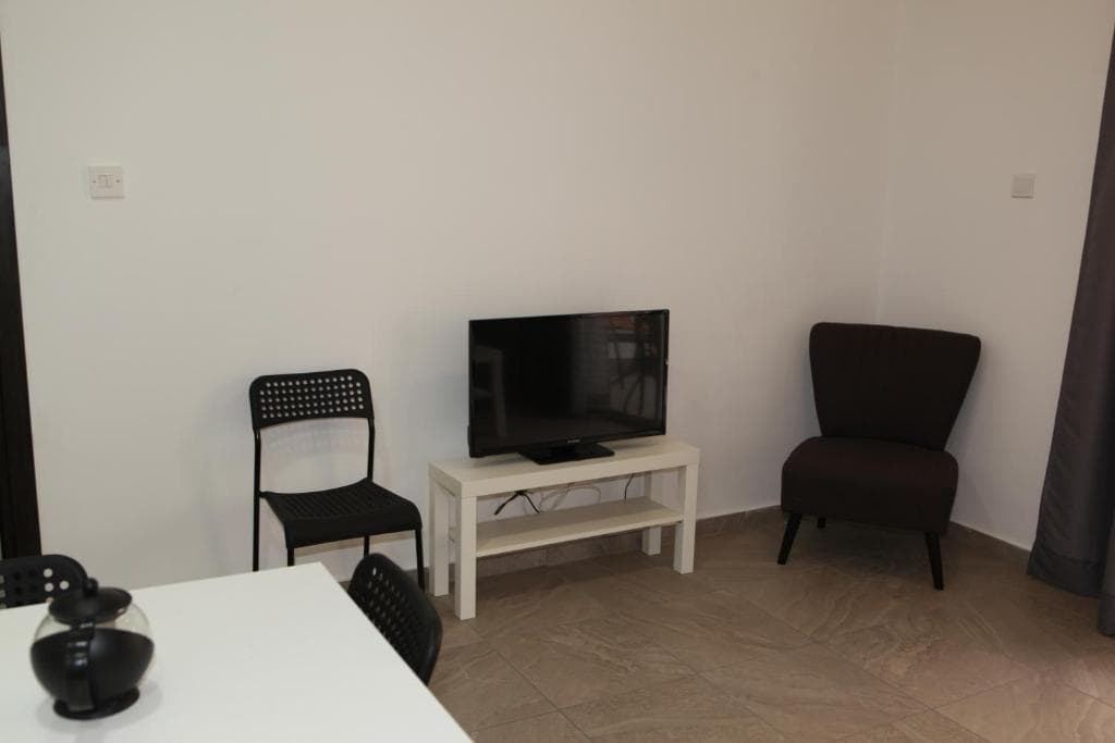 Polyxeni Hotel Apartments - 28