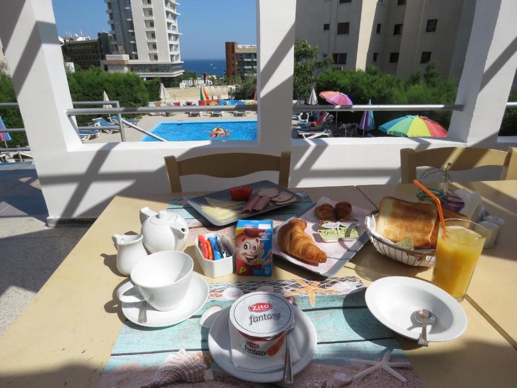 Polyxeni Hotel Apartments - 40