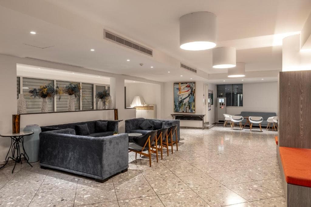 Park Beach Hotel - 12