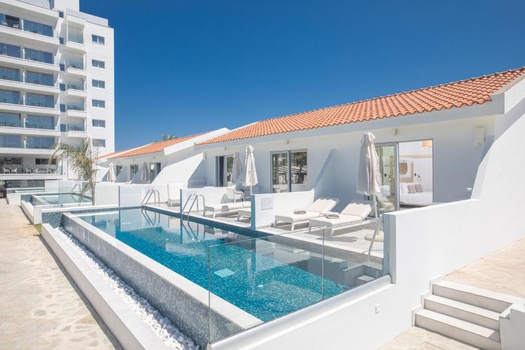 Hotel Bohemian Gardens - 9