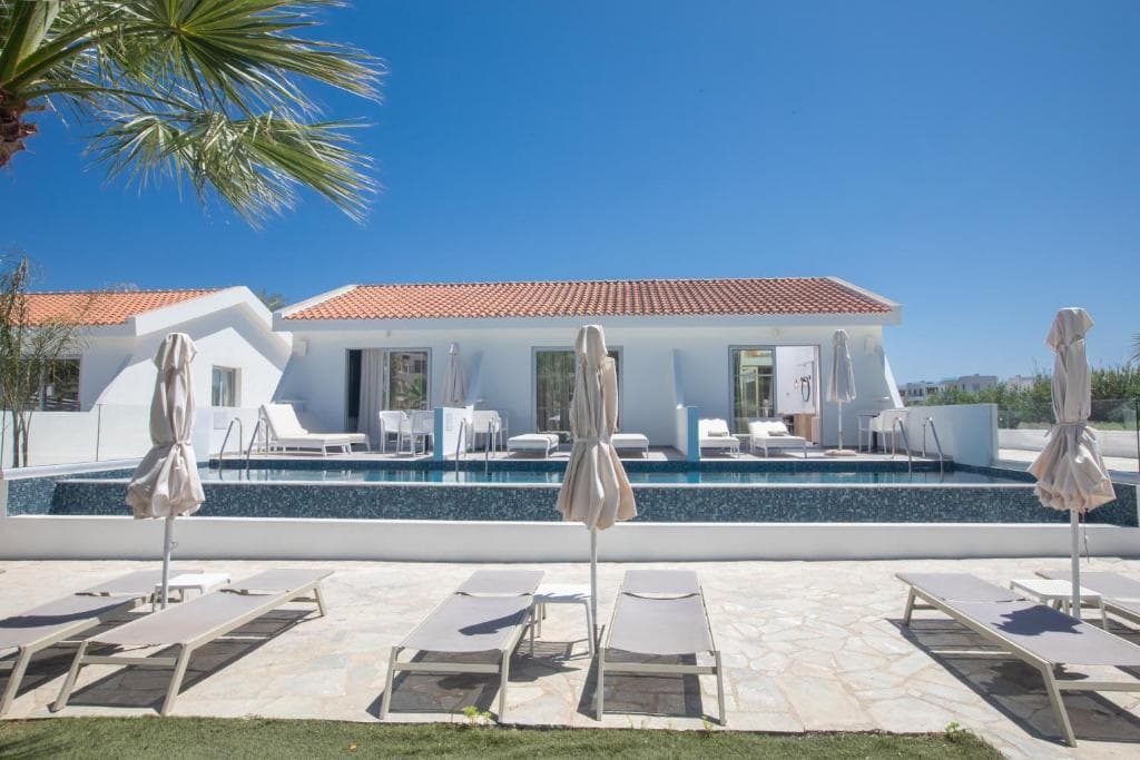 Hotel Bohemian Gardens - 10