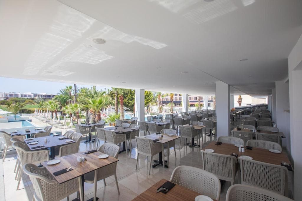 Hotel Bohemian Gardens - 31