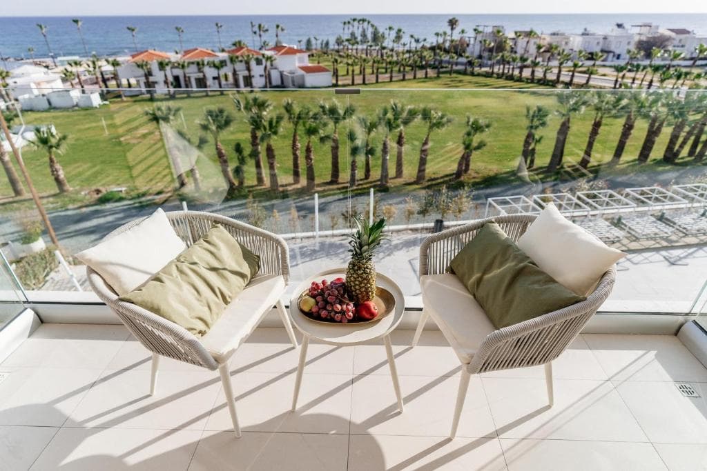 At Herbal Hotel - 17